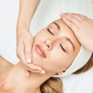 Facial rejuvenation Acupressure