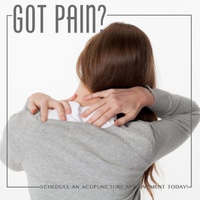 Woman with pain in shoulders and words Got Pain